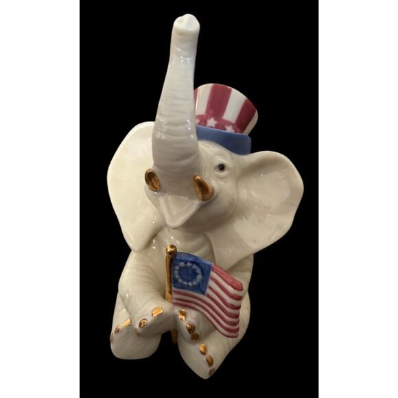 Lenox Classics AMERICAS ELEPHANT Patriotic America Flag 5" Figurine - Picture 4 of 10